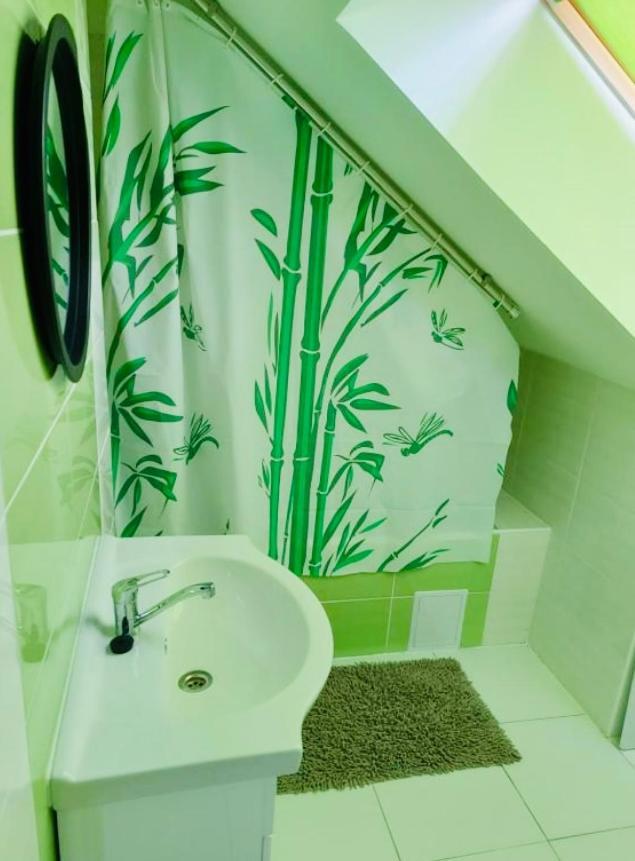 Jokai Apartman Komarno Bagian luar foto